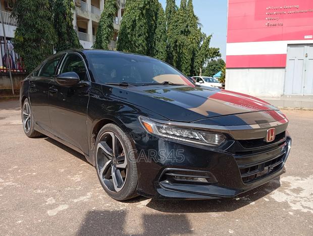Honda Accord 2018 Black