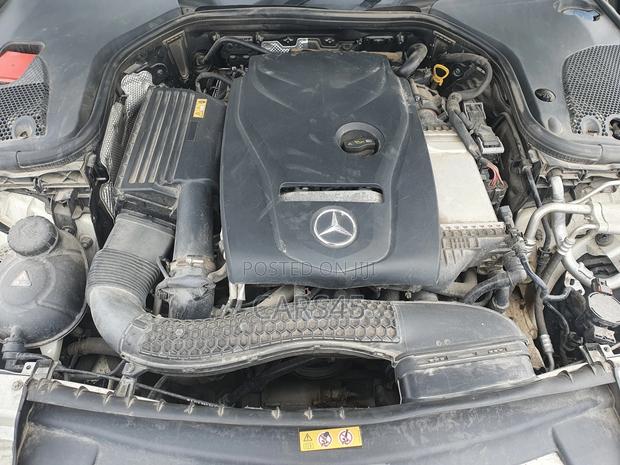 Mercedes-Benz E300 2017 White