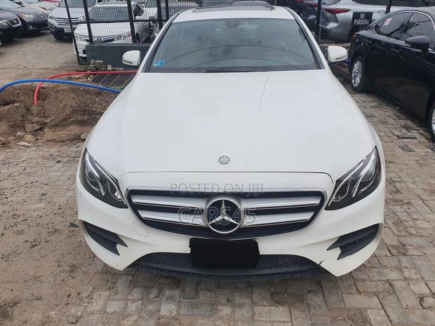 Mercedes-Benz E300 2017 White
