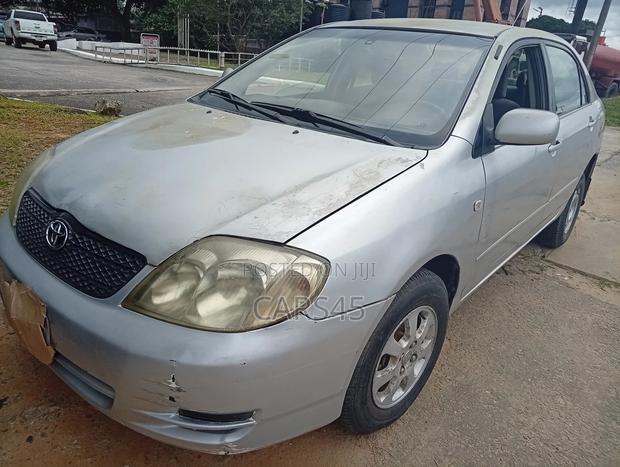 Toyota Corolla 2004 Silver