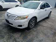 Toyota Camry 2010 White for sale