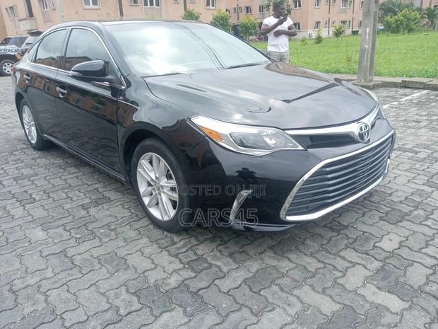 Toyota Avalon 2015 Black
