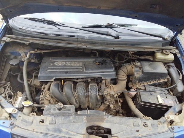 Toyota Corolla Verso 2002 Blue