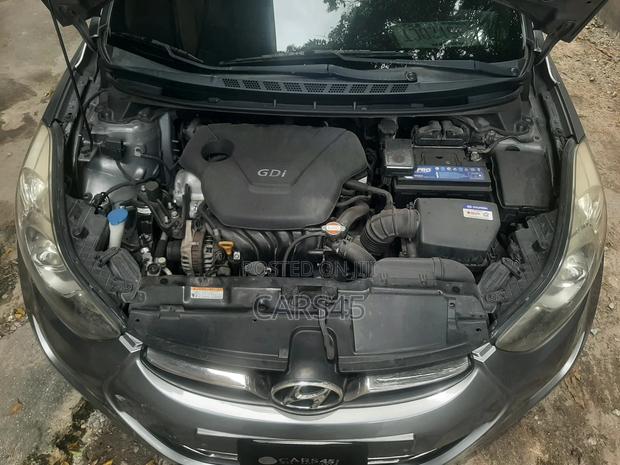 Hyundai Avante 2011 Gray