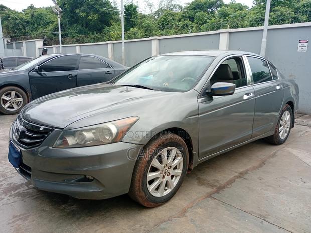 Honda Accord 2010 Gray