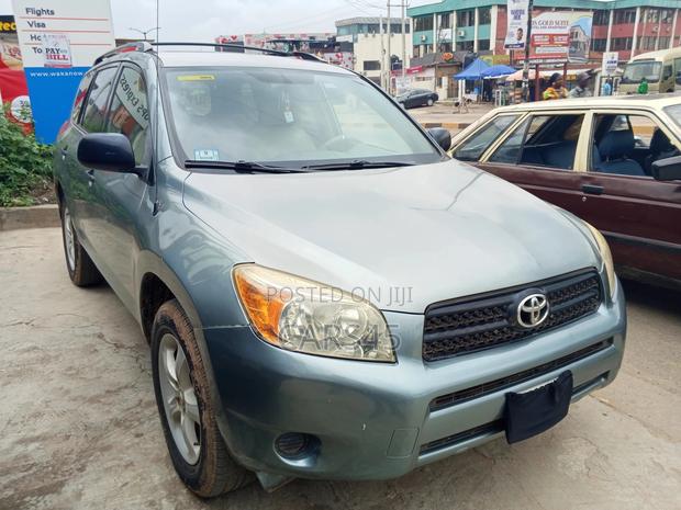 Toyota RAV4 2007 Blue