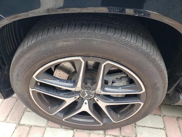 Mercedes-Benz GLE-Class 2021 Black
