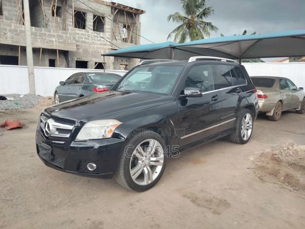 Mercedes-Benz GLK-Class 2011 Black