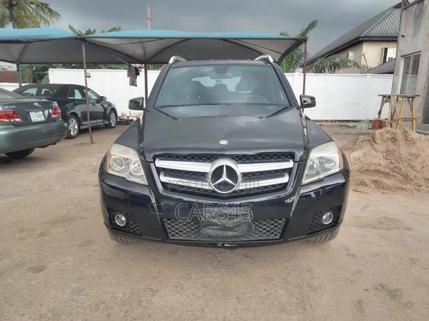 Mercedes-Benz GLK-Class 2011 Black