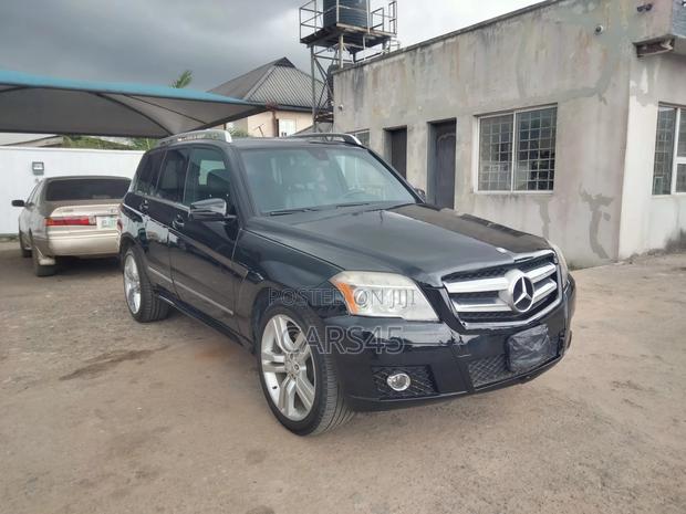 Mercedes-Benz GLK-Class 2011 Black