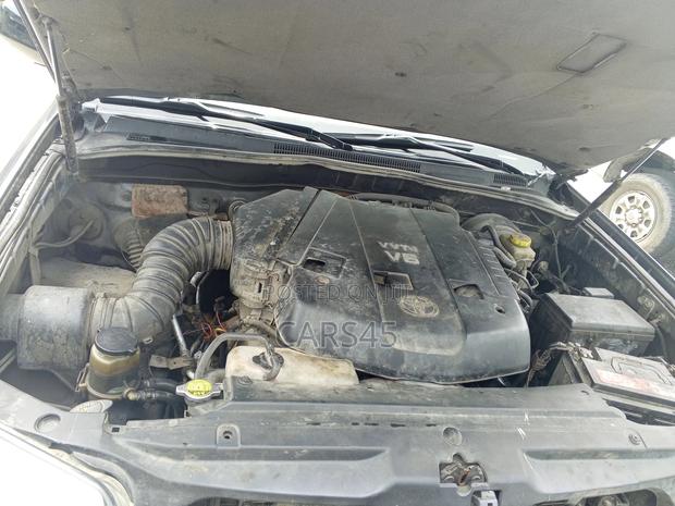 Toyota 4-Runner 4.7 2003 Gray
