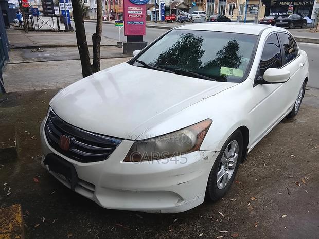 Honda Accord 2011 White