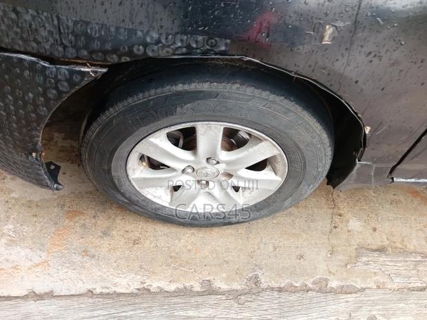 Toyota Corolla 2006 Black