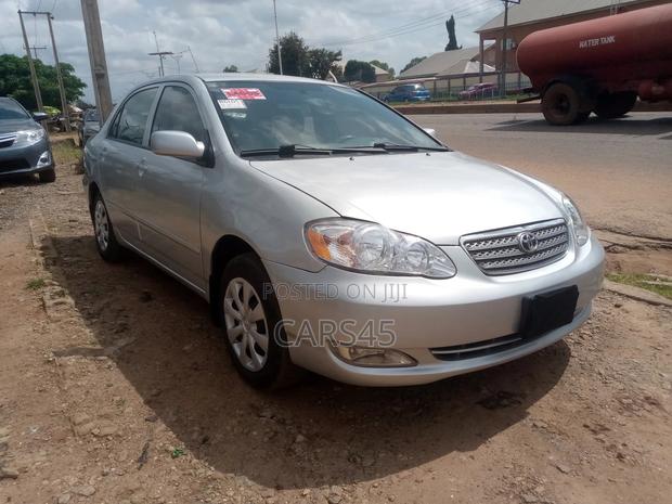 Toyota Corolla 2005 Silver