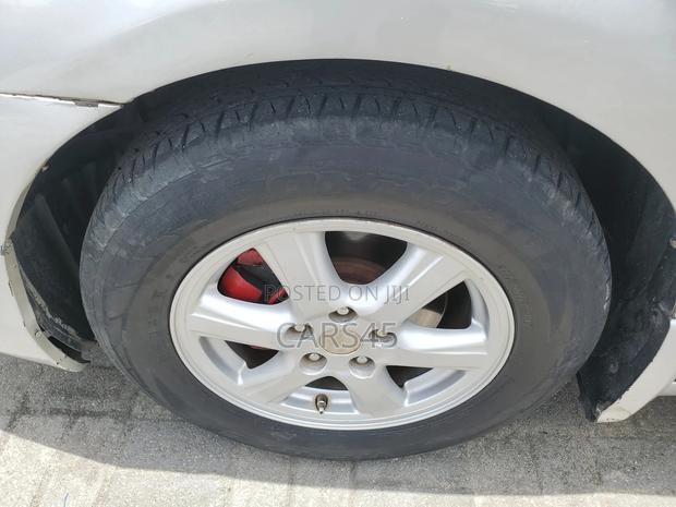Toyota Camry 2010 Silver