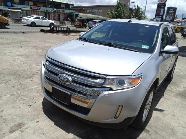 Ford Edge 2013 Silver