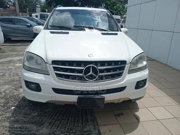 Mercedes-Benz M Class 2008 White