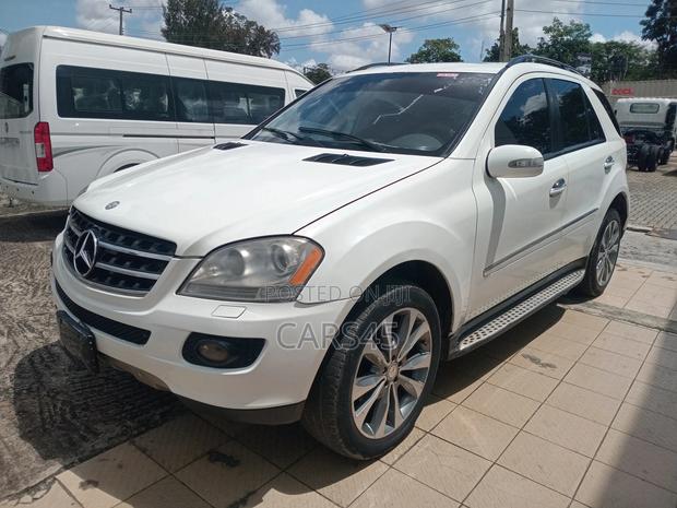 Mercedes-Benz M Class 2008 White