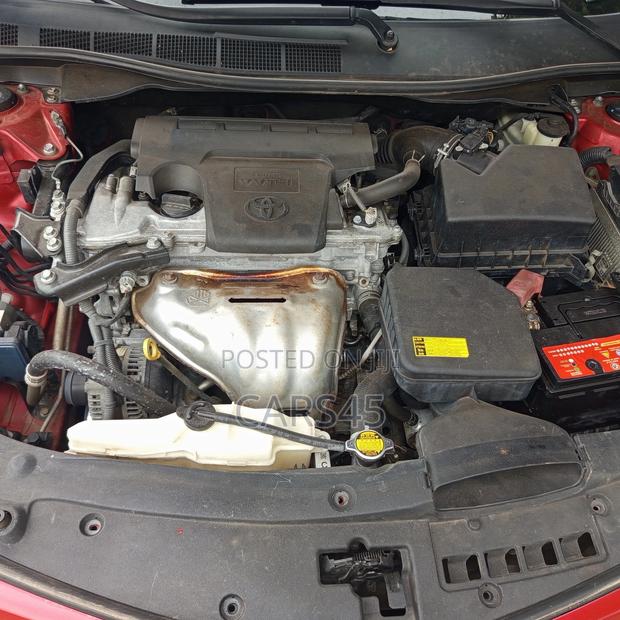 Toyota Camry 2014 Red