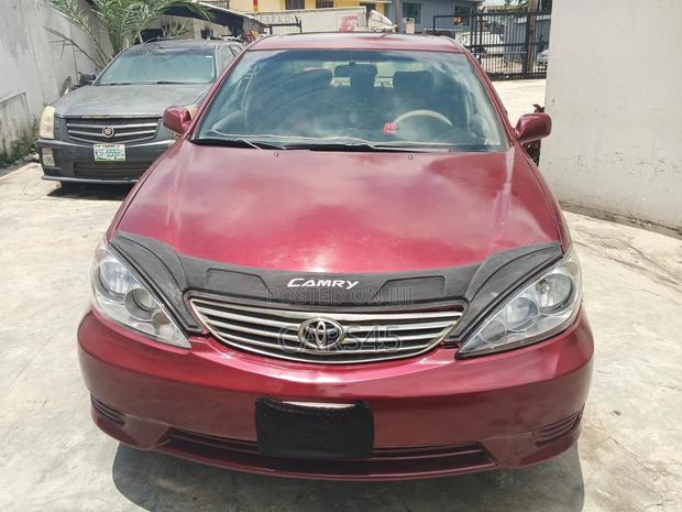 Toyota Camry 2005 Red