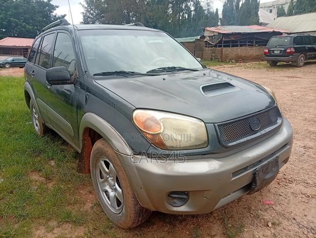 Toyota RAV4 2005 Gray