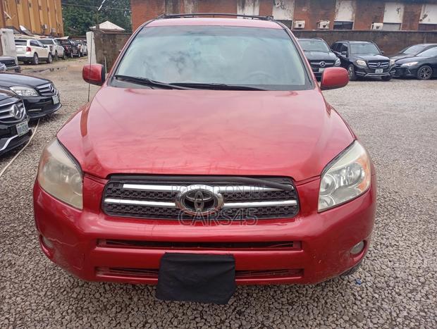 Toyota RAV4 2007 Red
