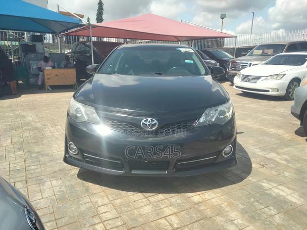 Toyota Camry 2014 Black