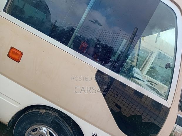 Toyota Coaster 2017 Beige