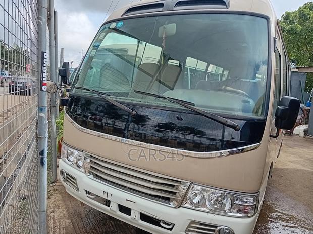 Toyota Coaster 2017 Beige