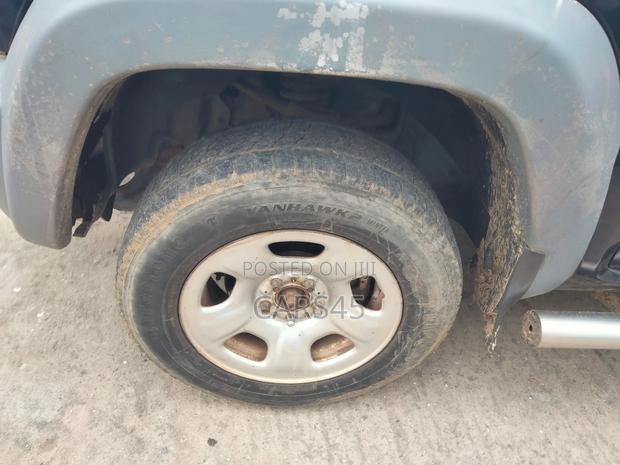 Jeep Liberty 2004 Blue