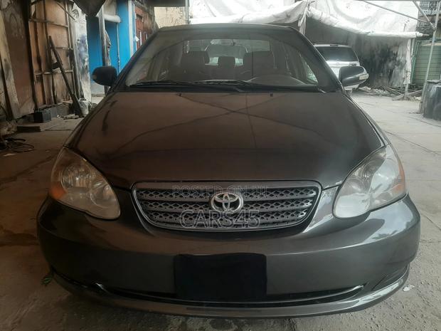 Toyota Corolla 2006 Gray