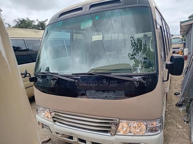 Toyota Coaster 2017 Beige