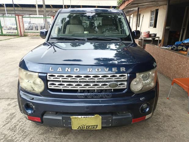 Land Rover Lr4 2013 Blue