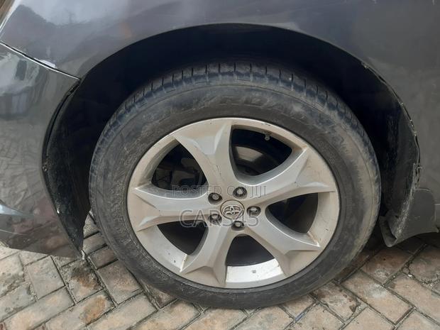 Toyota Venza 2009 Gray