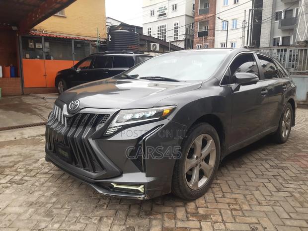Toyota Venza 2009 Gray