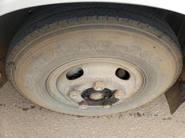 Toyota Coaster 2007 Beige