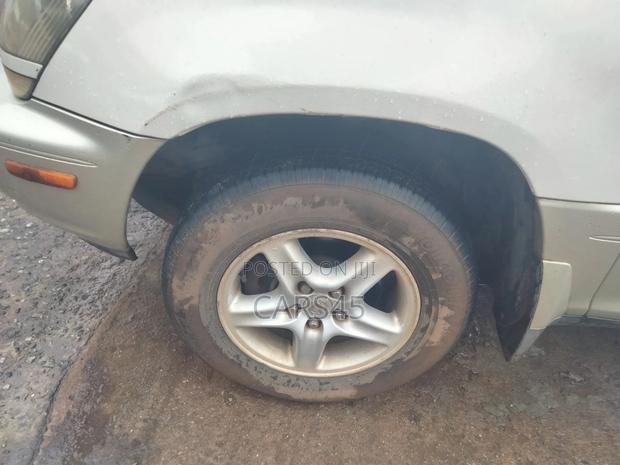 Lexus RX 1999 White