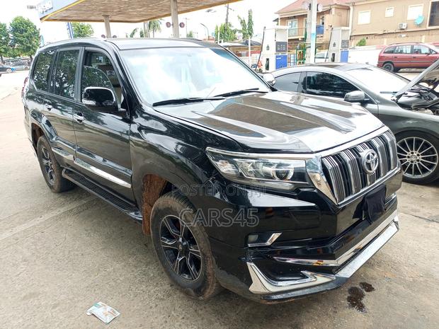 Toyota Land Cruiser Prado 2008 Black