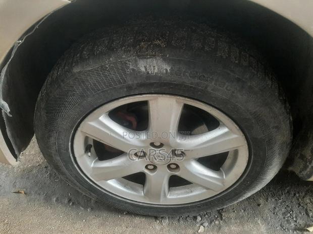 Toyota Sienna 2005 Gold