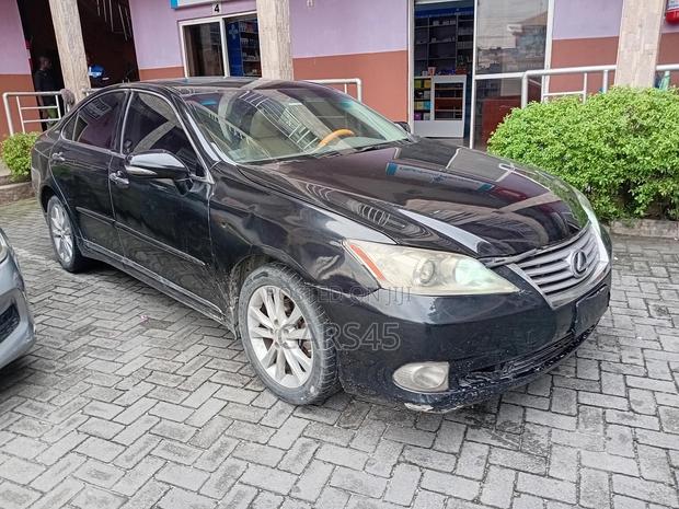Lexus ES 2011 Black