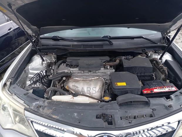 Toyota Camry 2013 Silver