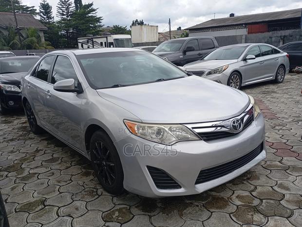 Toyota Camry 2013 Silver