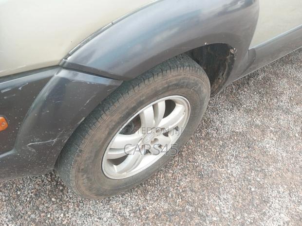 Hyundai Tucson 2006 Green