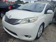 Toyota Sienna 2012 Silver for sale