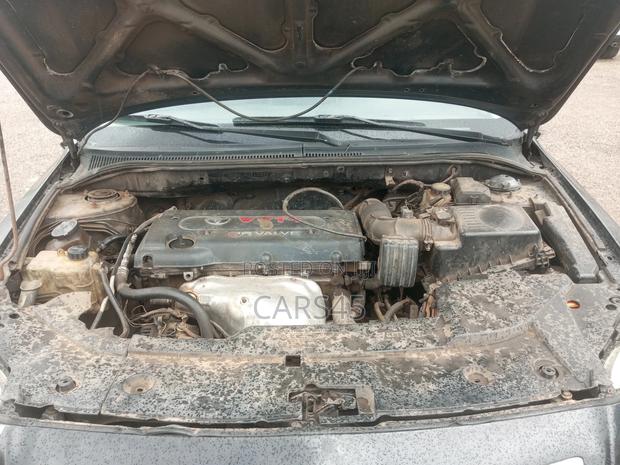 Toyota Avensis 2006 Black