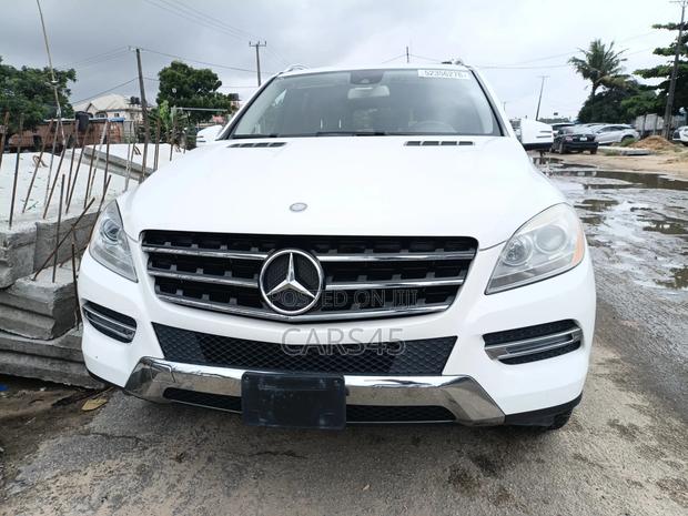 Mercedes-Benz M Class 2015 White