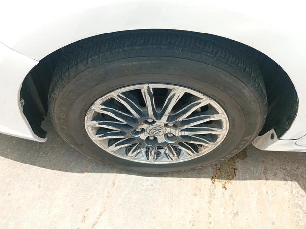 Toyota Camry 2012 White