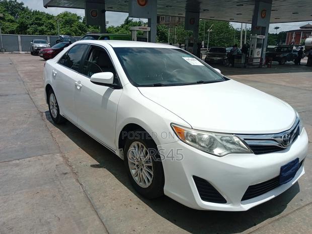 Toyota Camry 2012 White
