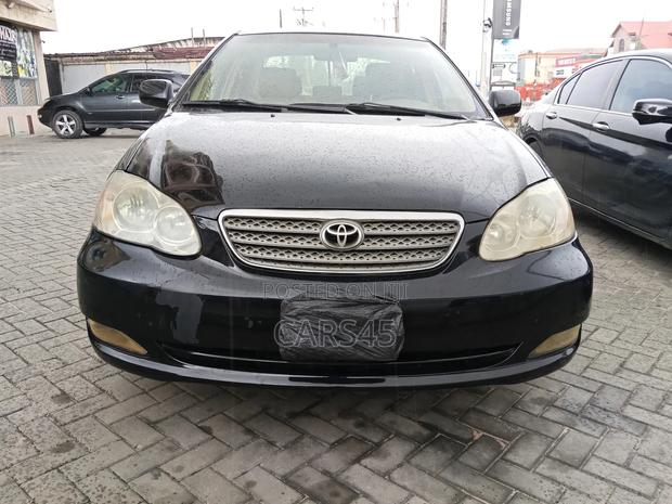 Toyota Corolla 2005 Black