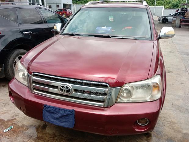 Toyota Highlander 2002 Red